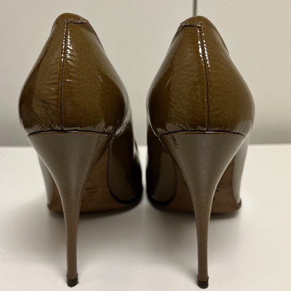 FURLA Taupe/Tan Leather Heel Pumps Shoes like new size 40 - Picture 3 of 4